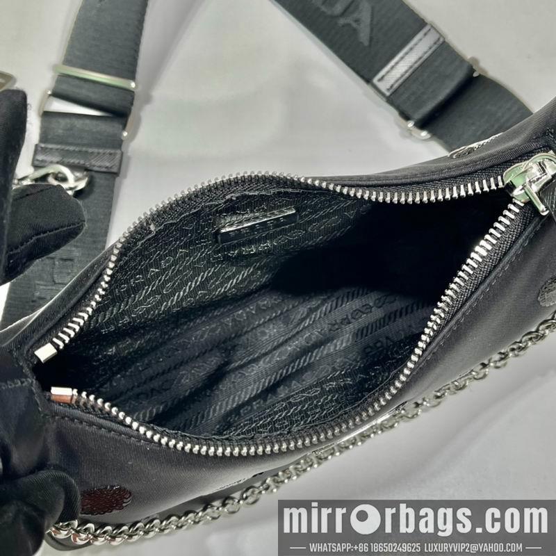 Replica Prada Bags Re-Edition 1BH204 22x18x6.5cm ap 36