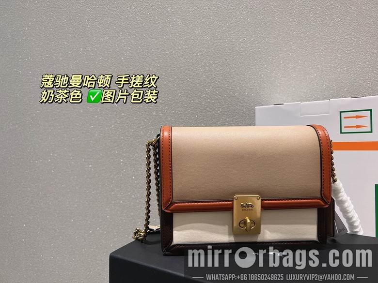Replica Coach Bags Hutton 21x14 CN2