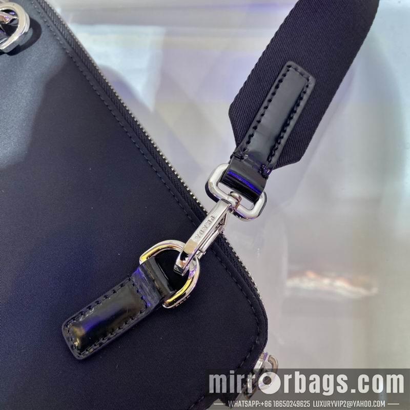 Replica Prada Bags Nylon 2VH130 22x14x3.5cm ap