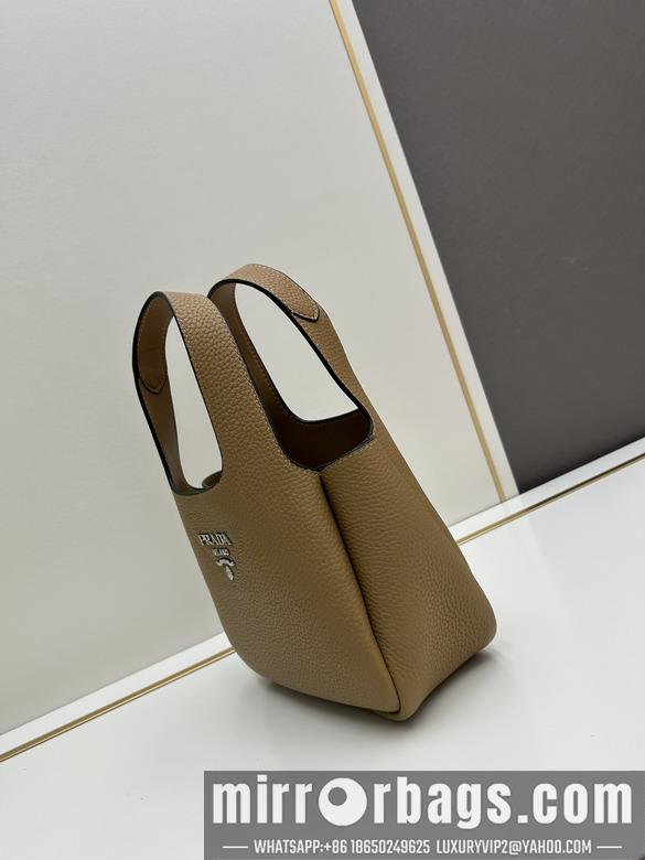 Replica Prada Bags Prada 1BA349 15.5x18x10cm jj1