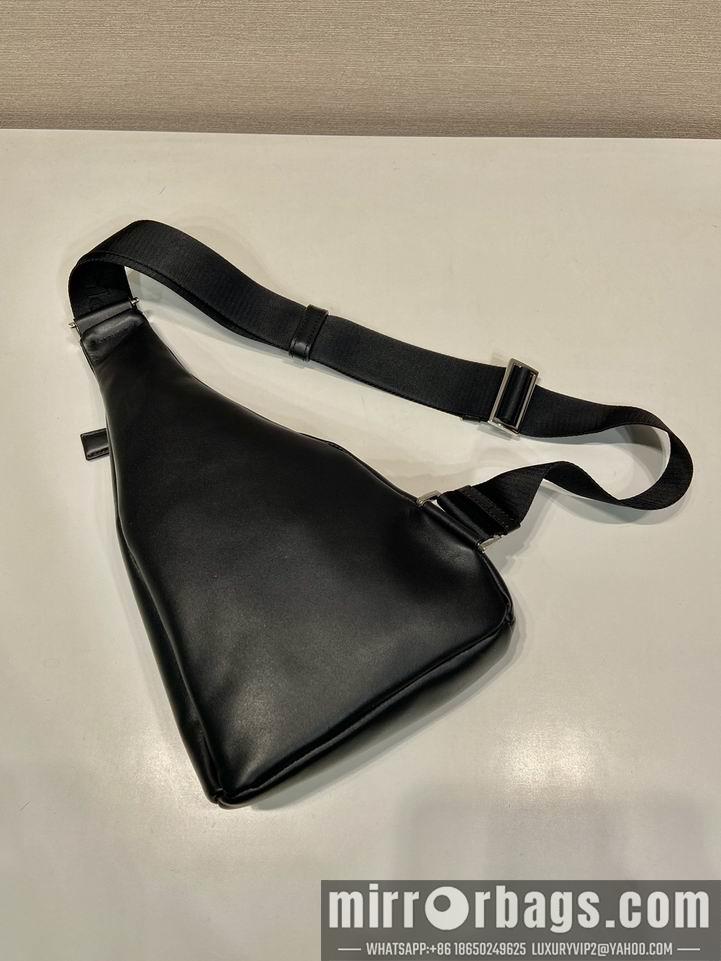 Replica Prada Bags Prada 2VZ098平纹 17x32x6.5cm AP1