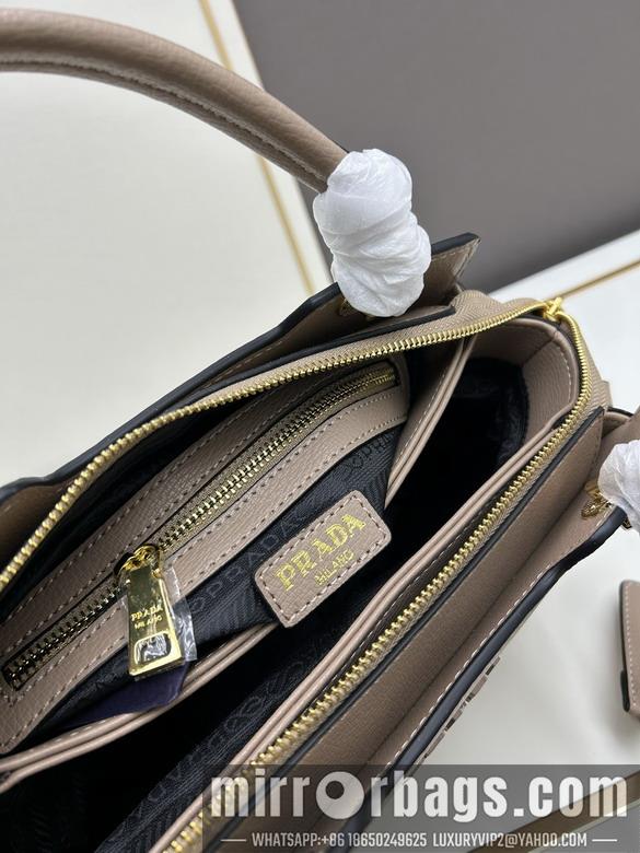Replica Prada Bags Prada 445 30x21x13cm jj2