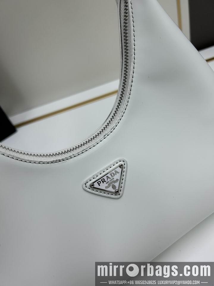 Replica Prada Bags Prada 818 30x12x6cm jj3