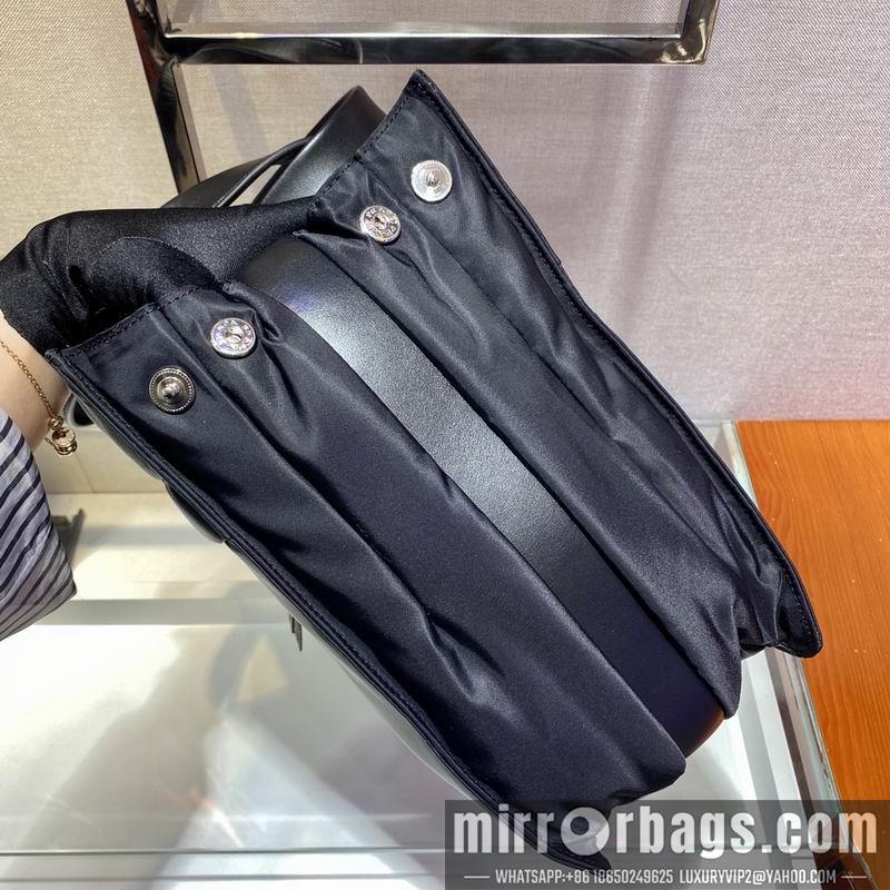 Replica Prada Bags Re-Nylon 1BC318 33x29.5x13cm ap 17