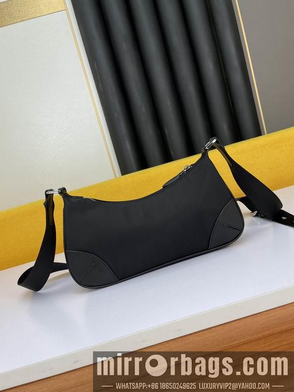 Replica Prada Bags WW6368 29X7.5X14