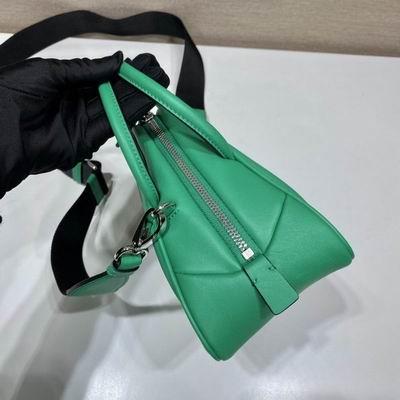 Replica Prada Bags Triangle 1BB082 25x14.5x11cm ap 02