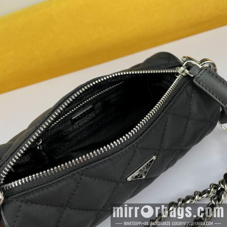 Replica Prada Bags WW1BD636 21X11