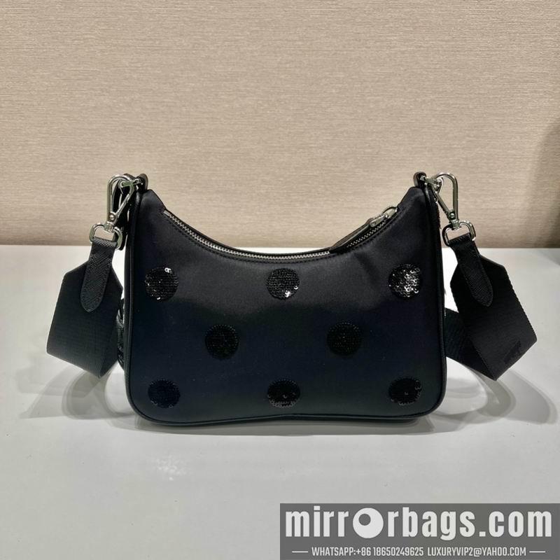 Replica Prada Bags Re-Edition 1BH204 22x18x6.5cm ap 36