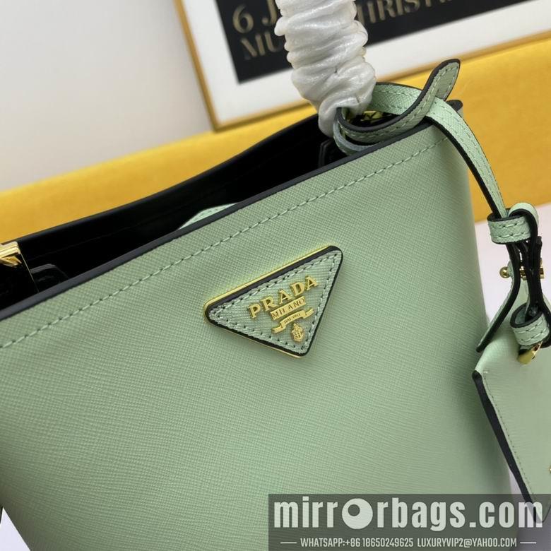 Replica Prada Bags WW1BA219绿 21X11X18
