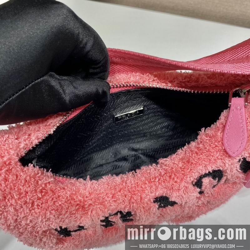 Replica Prada Bags Hobo Re-Edition 1NE515 22x17x6cm ap 05