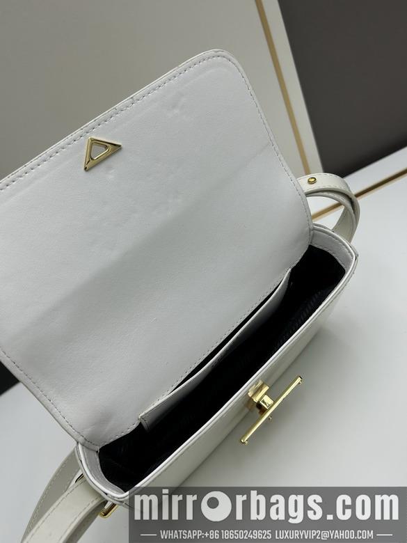 Replica Prada Bags Prada 339 21.5x13x5cm jj3