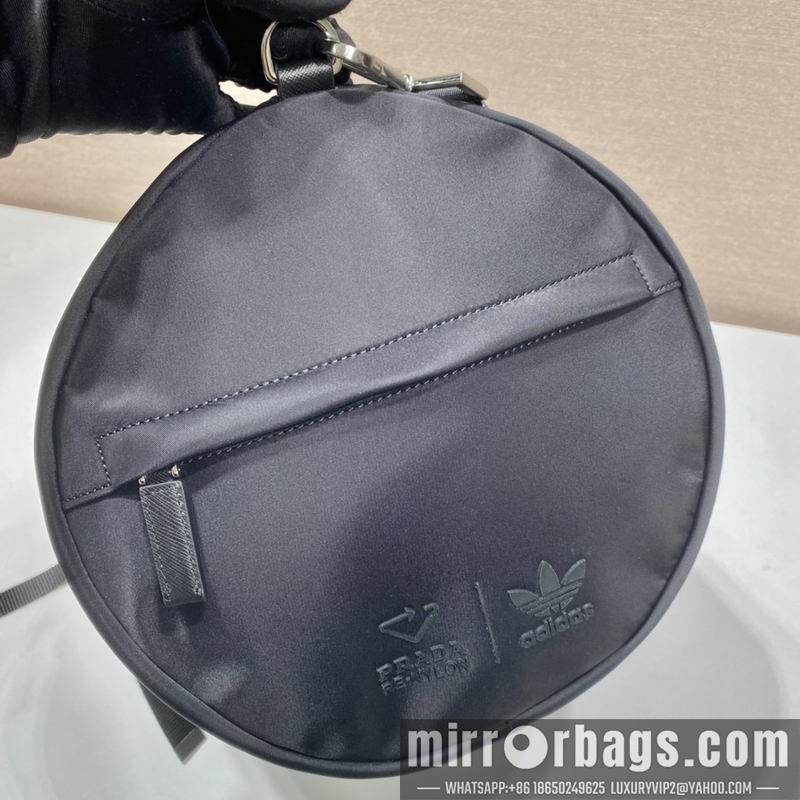 Replica Prada Bags Re-Nylon Saffiano 2VC015 50x27x25cm ap 01