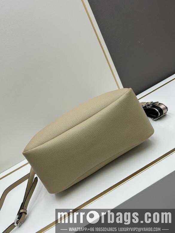 Replica Prada Bags Prada 66206 32x26x13cm jj2