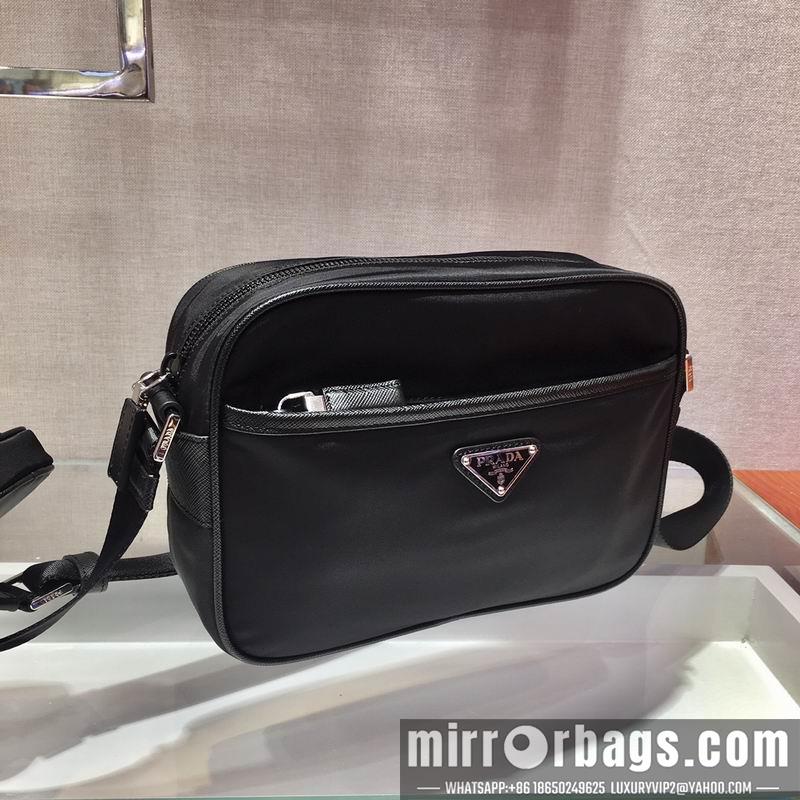 Replica Prada Bags Re-Nylon Saffiano 2VH048 23x16x7cm ap 20