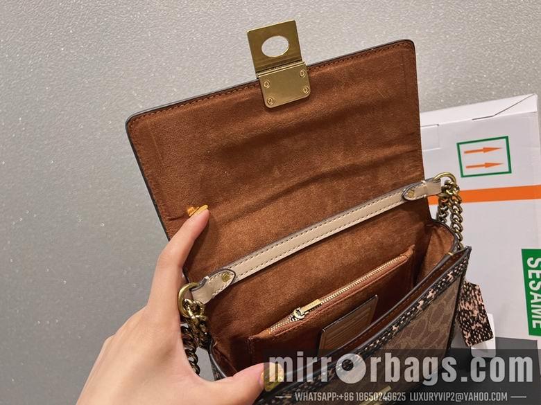 Replica Coach Bags Hutton 21x14 CN1