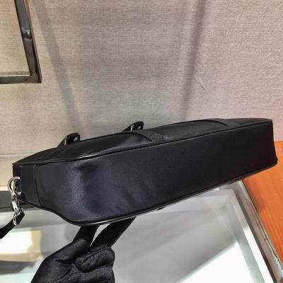 Replica Prada Bags Saffiano Re-Nylon 2VE871 36x28x7cm ap 39