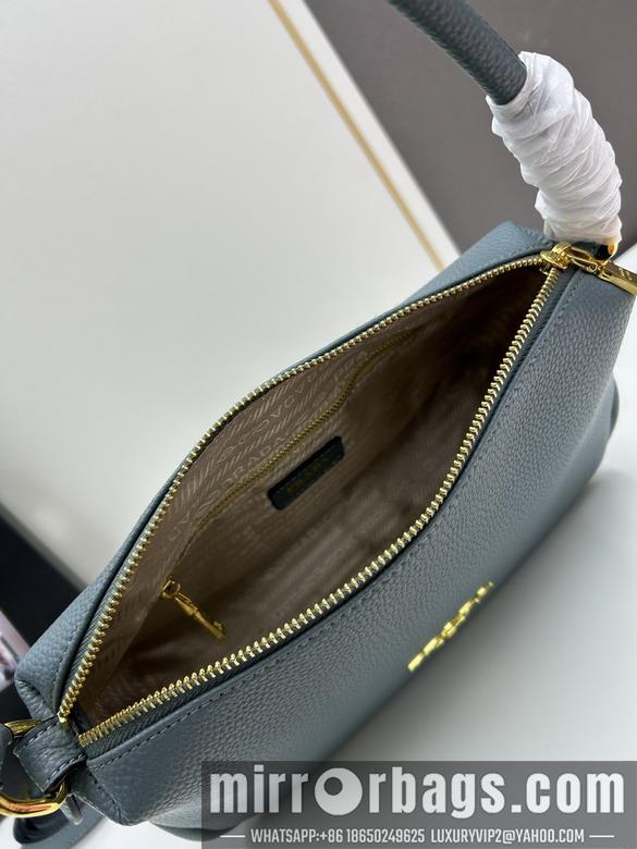 Replica Prada Bags Prada 1BA109 30x22x10cm jj2
