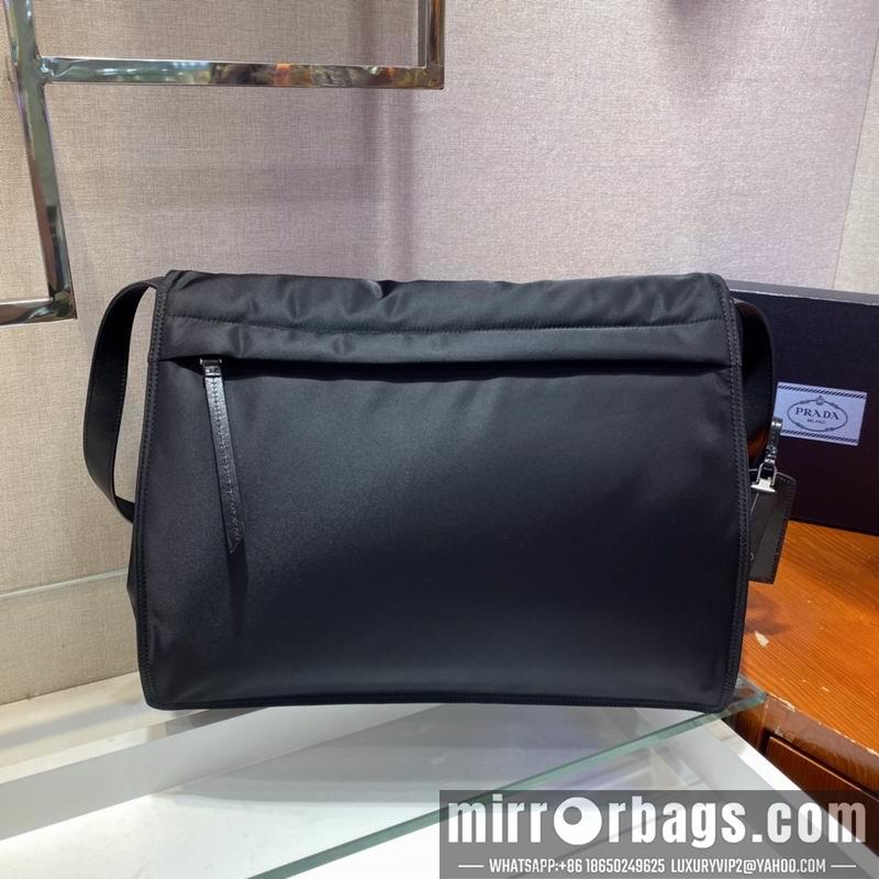 Replica Prada Bags Re-Nylon 1BD256 36x28x14 ap 19
