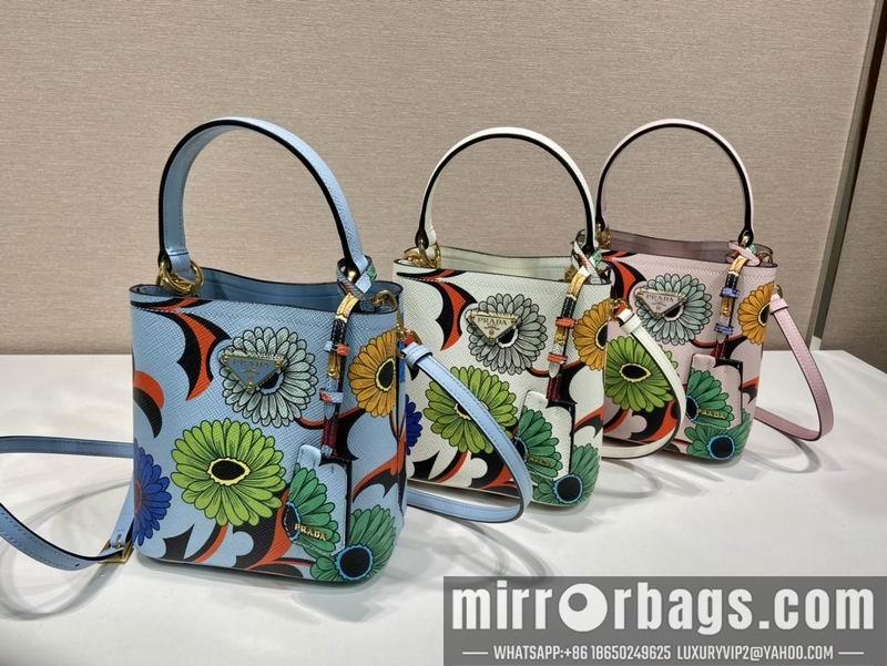Replica Prada Bags Prada 1BA217花卉17x18x10.5cm AP