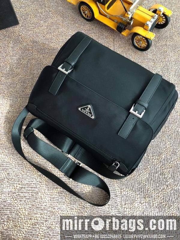 Replica Prada Bags Re-Nylon Saffiano 1BD671 30x25x12cm ap 21
