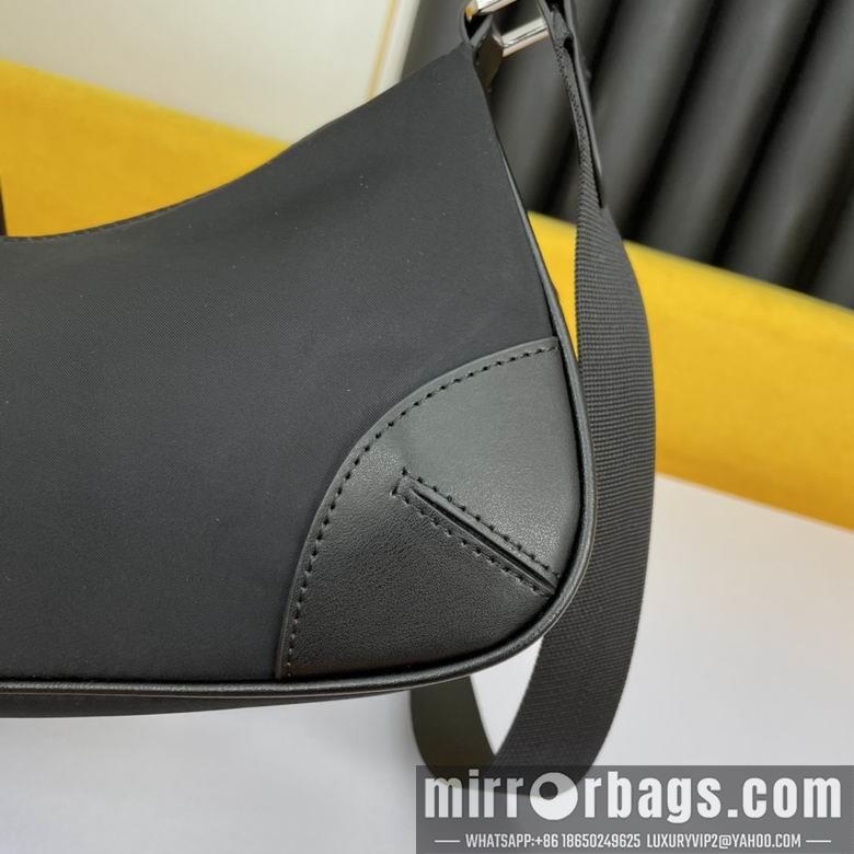Replica Prada Bags WW6368 29X7.5X14