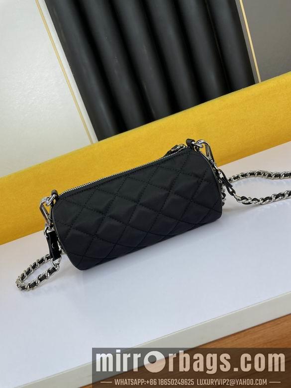 Replica Prada Bags WW1BD636 21X11