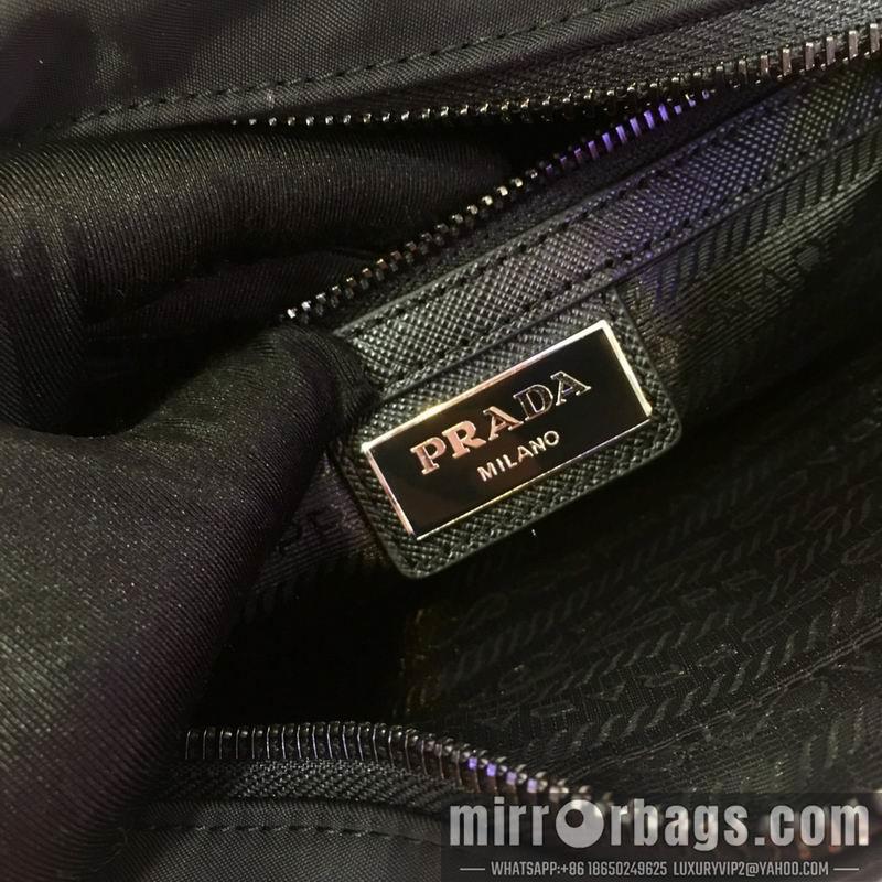 Replica Prada Bags Re-Nylon Saffiano 2VH048 23x16x7cm ap 20