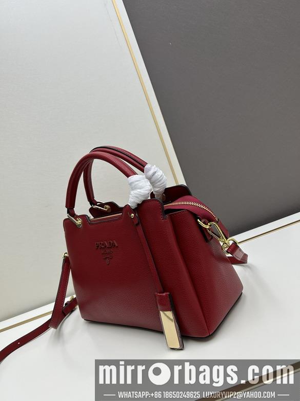 Replica Prada Bags Prada 445 30x21x13cm jj5