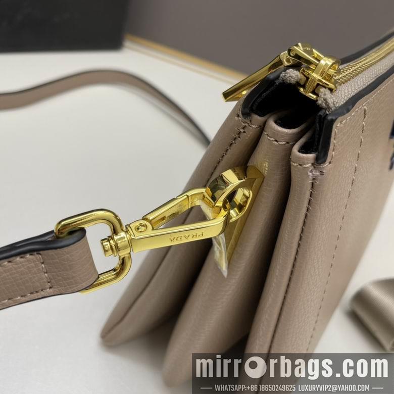 Replica Prada Bags 1BH188 24X19X6cm XM 3