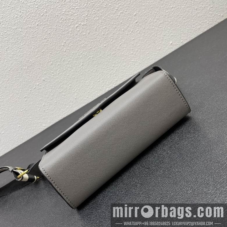 Replica Prada Bags 2129 21X14X6.5cm XM 3