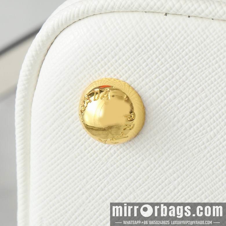 Replica Prada Bags 1019 20cm XMY 4