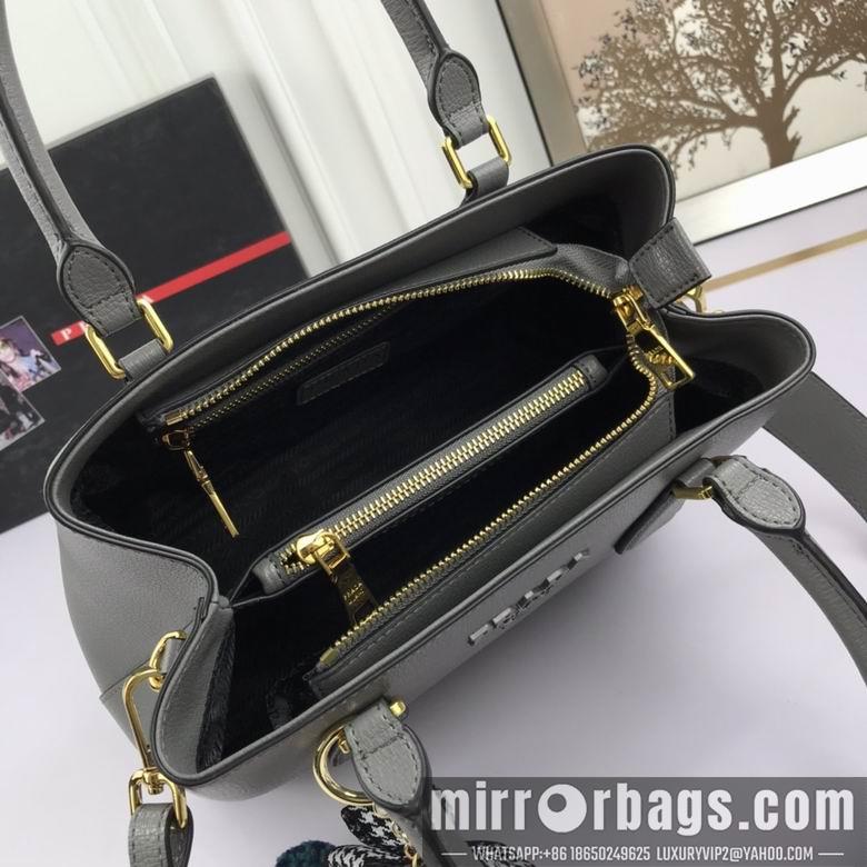 Replica Prada Bags WW5005灰 30X22X13