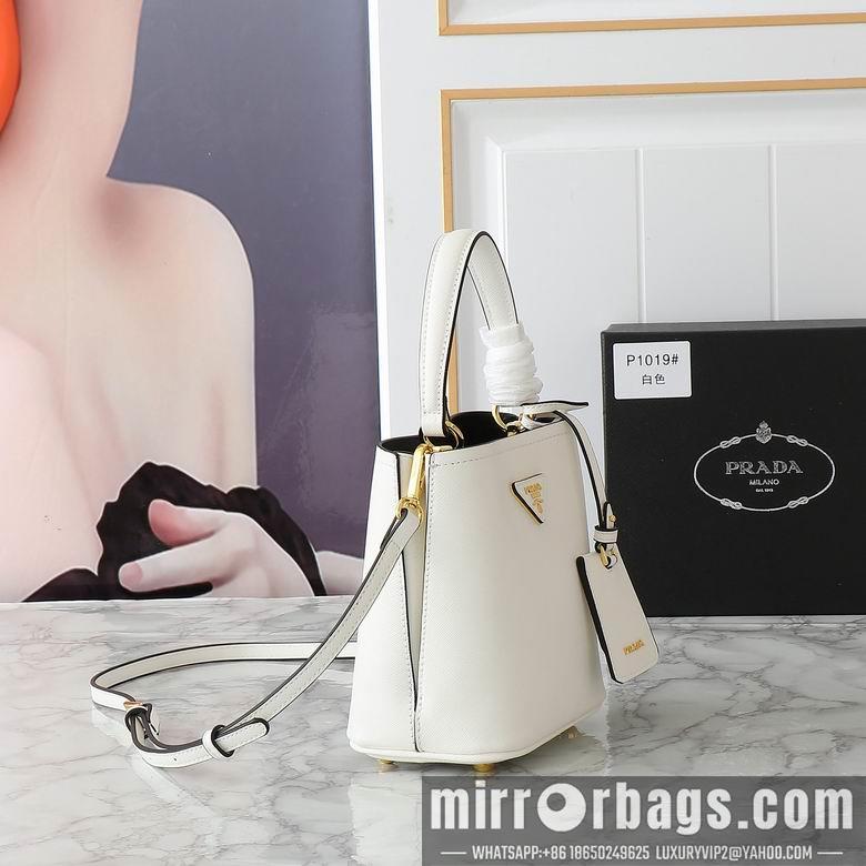 Replica Prada Bags 1019 20cm XMY 4