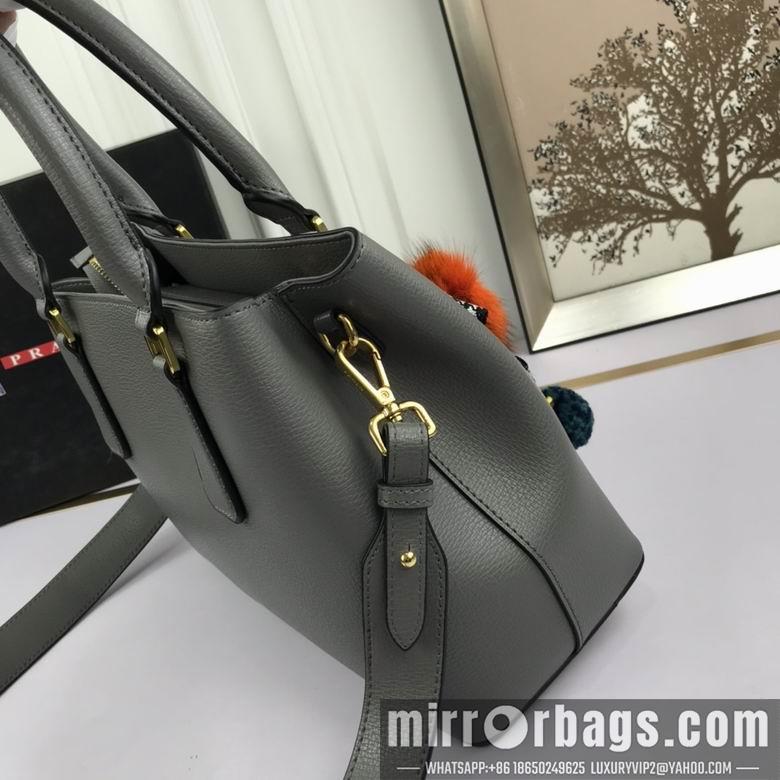 Replica Prada Bags WW5005灰 30X22X13