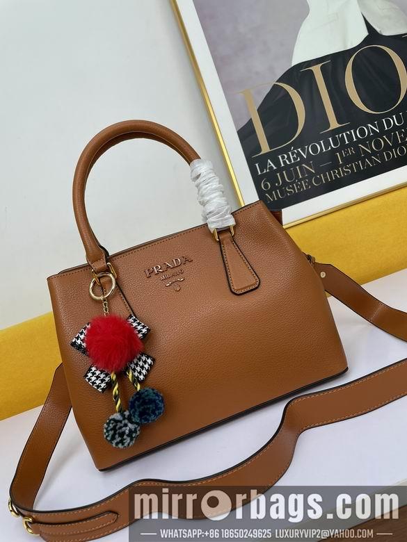 Replica Prada Bags WW5005棕 30X22X13