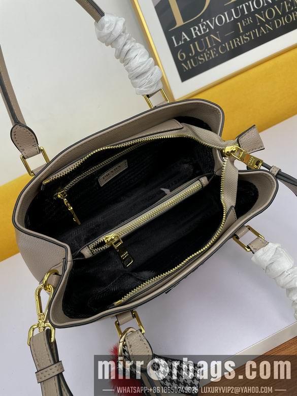 Replica Prada Bags WW5005 30X22X13