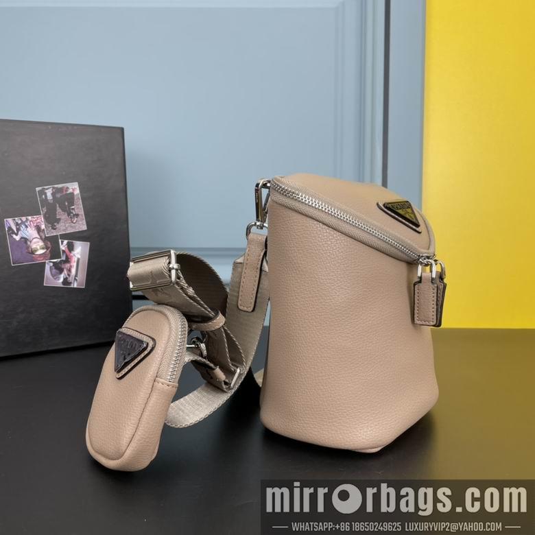 Replica Prada Bags 1BH189 21X15X15cm XM 5