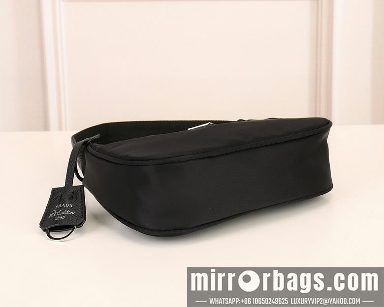 Replica Prada Bags 1415 20X16X6cm XM