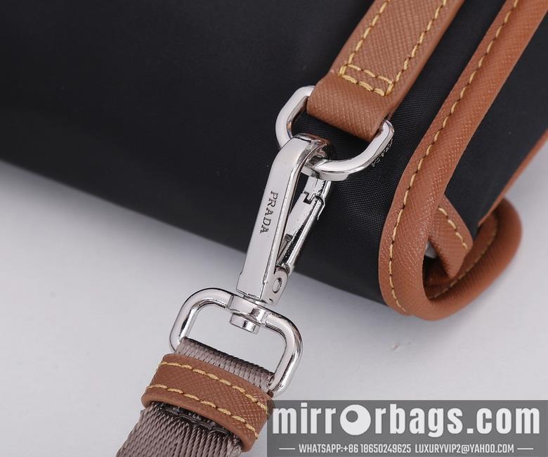 Replica Prada Bags 2ZH108 18X14X3cm XM