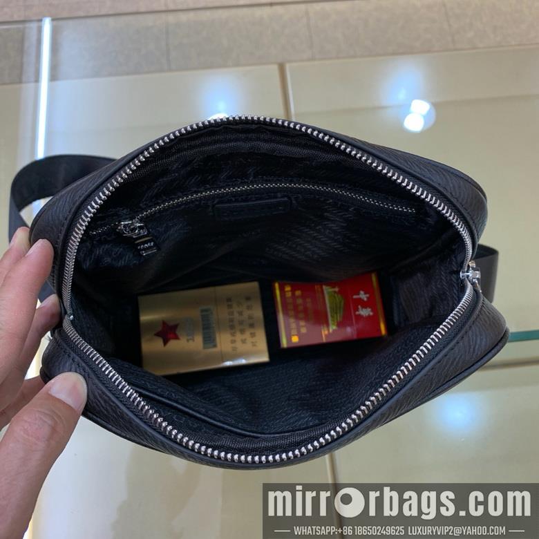 Replica Prada Bags 6866-4 24X6X26cm WP