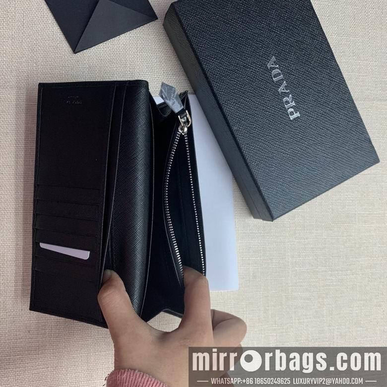 Replica Prada Bags LM0837 19x10x2.5cm YG 8