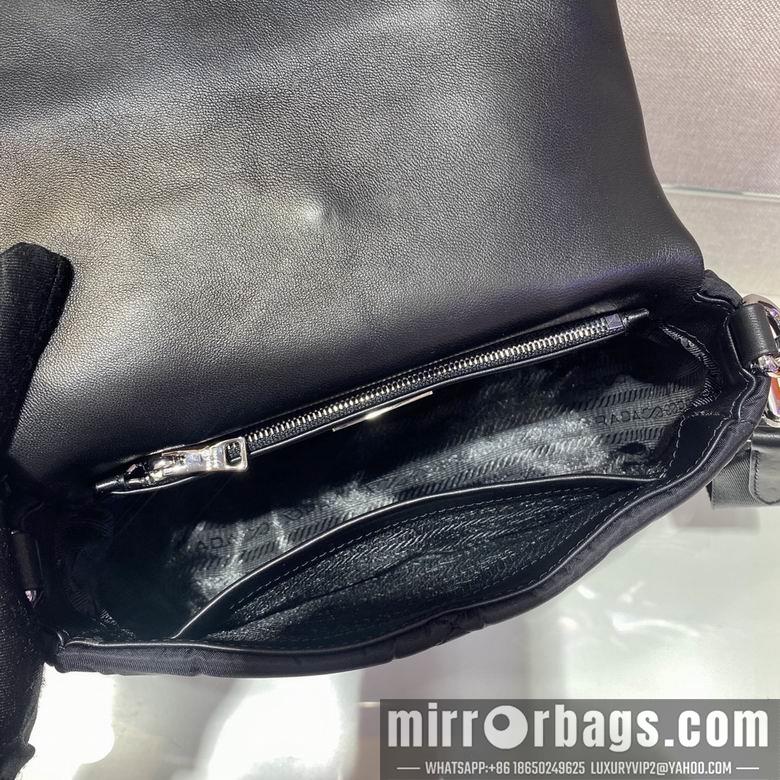 Replica Prada Bags 1BD292 21X16X7cm XM-1