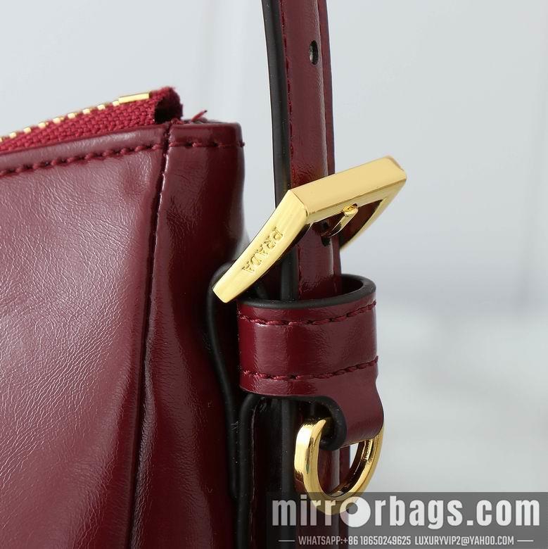 Replica Prada Bags 1BC229 31X18X10cm XMY 2