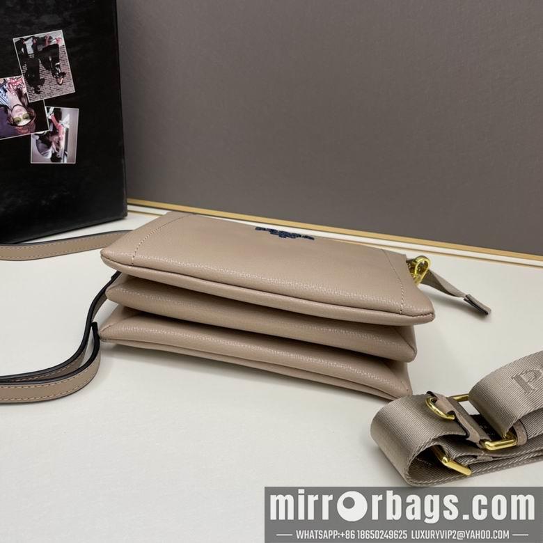 Replica Prada Bags 1BH188 24X19X6cm XM 3
