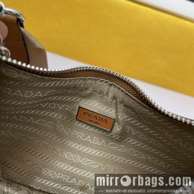 Replica Prada Bags WW1BH204棕 18X22X6.5