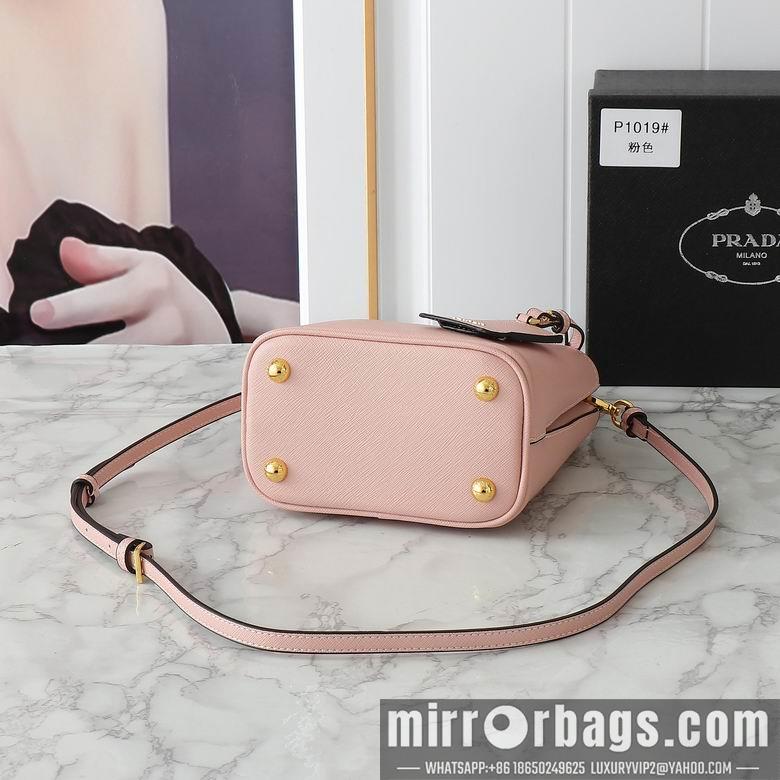 Replica Prada Bags 1019 20cm XMY 3