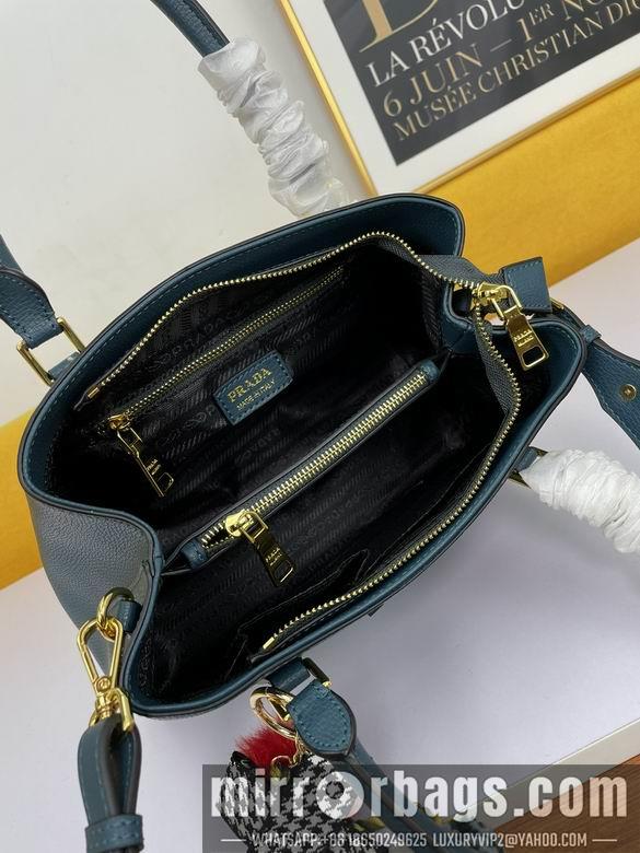 Replica Prada Bags WW5005青蓝 30X22X13