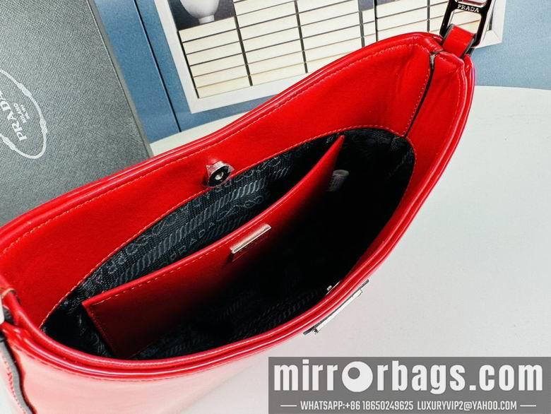 Replica Prada Bags 123 27cm XMY 5