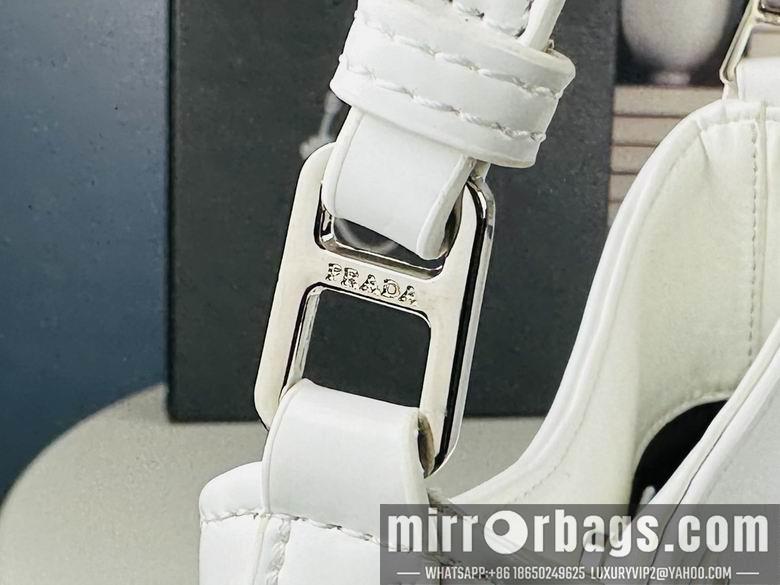 Replica Prada Bags 123 27cm XMY 2