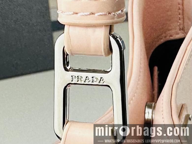 Replica Prada Bags 123 27cm XMY 3